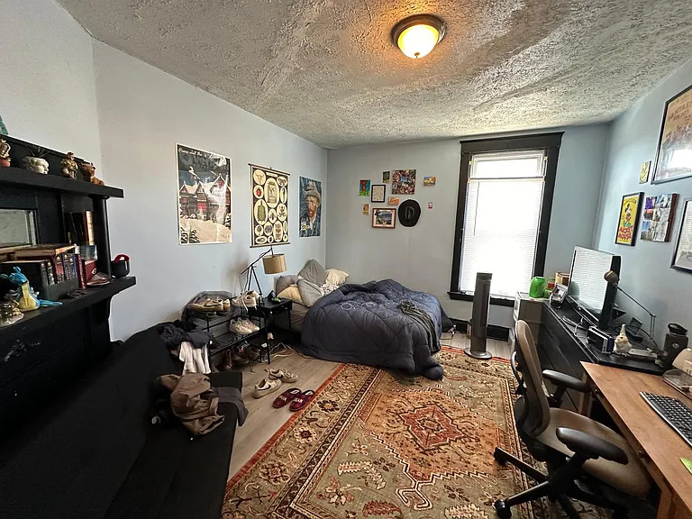 2336 Chickasaw St — Photo 2
