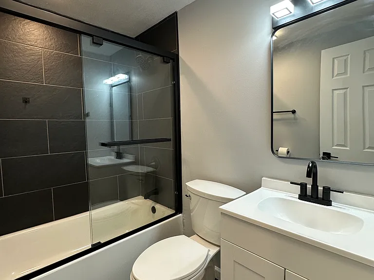 607 Bear St #202 — Photo 21