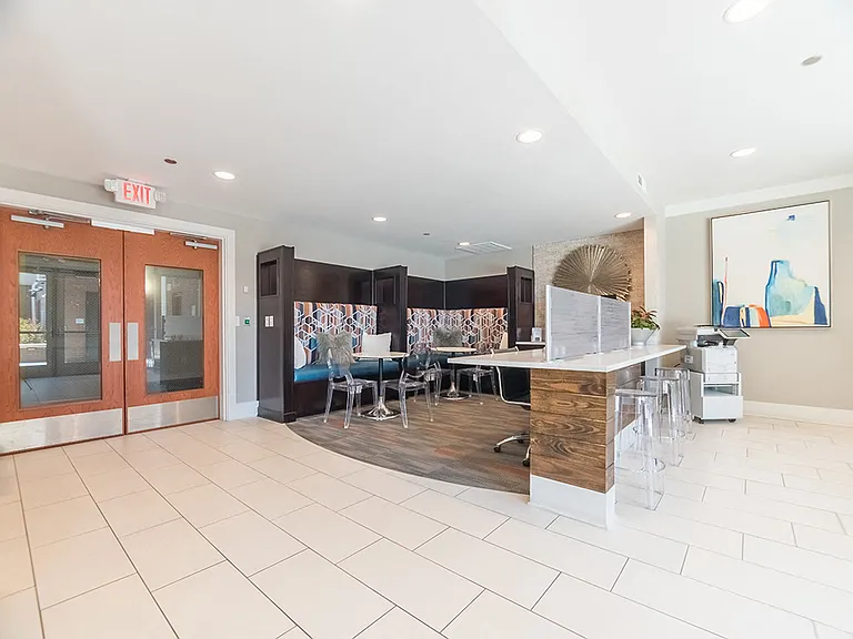 Link Apartments West End — Photo 20