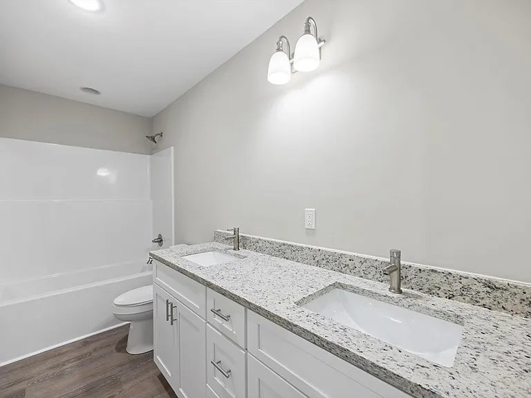 65 Maddox Ln — Photo 32