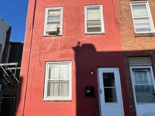 2710 N Taylor St, Philadelphia, PA 19132