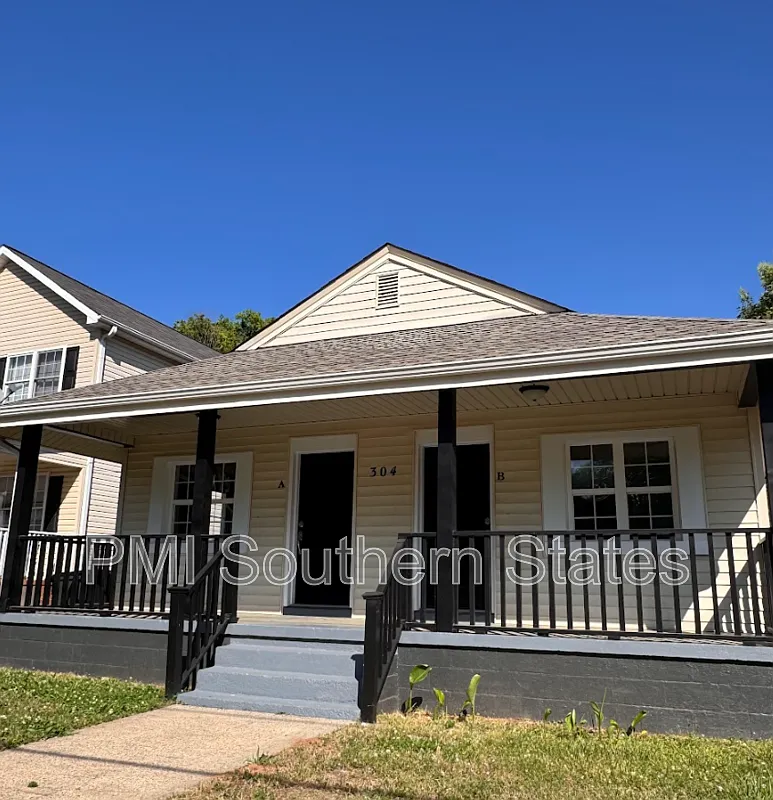 2 bed, 1.0 bath, 756 sqft, $1,100 — Photo 1
