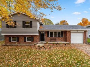 218 Lansdowne Rd, Indianapolis, IN 46234
