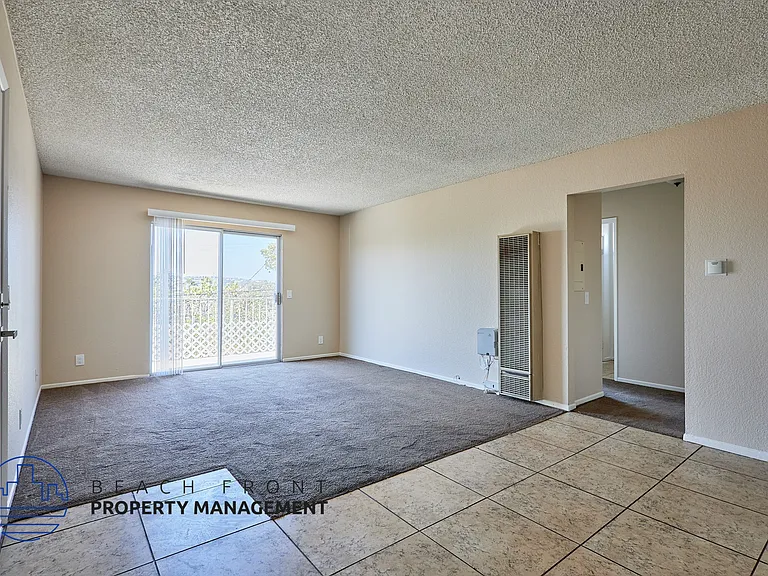 1636 E 6th St — Photo 9