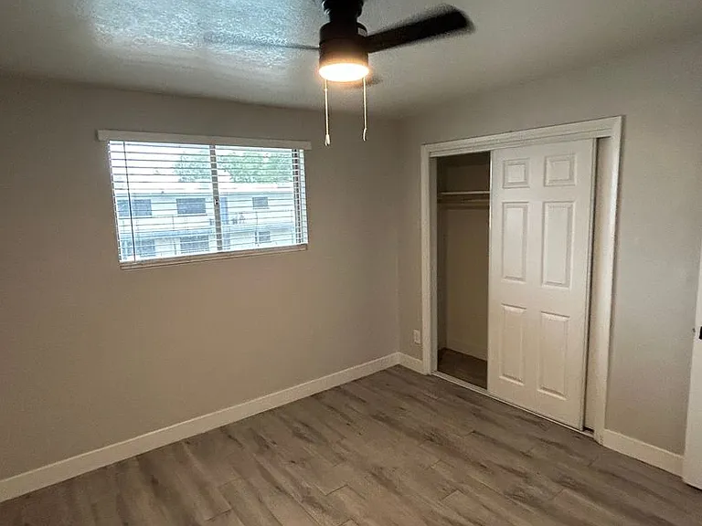 MOVE IN SPECIAL! $0 DEPOSIT OAC — Photo 22