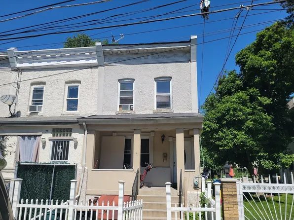 79 N Burgher Ave, Staten Island, NY 10310