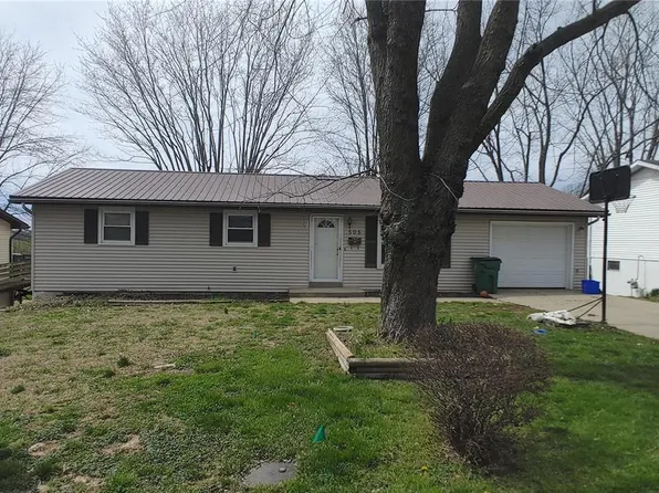 505 Harvard Dr, Scott City, MO 63780