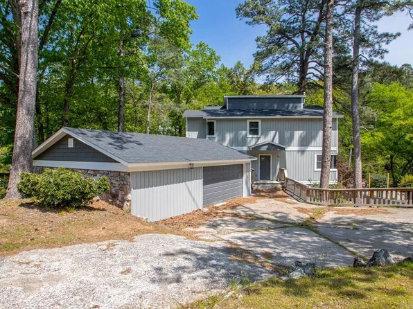 26 Tallyho Ln, Little Rock, AR 72227