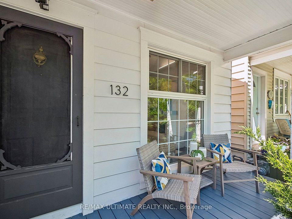 1st image of 132 Hanson St