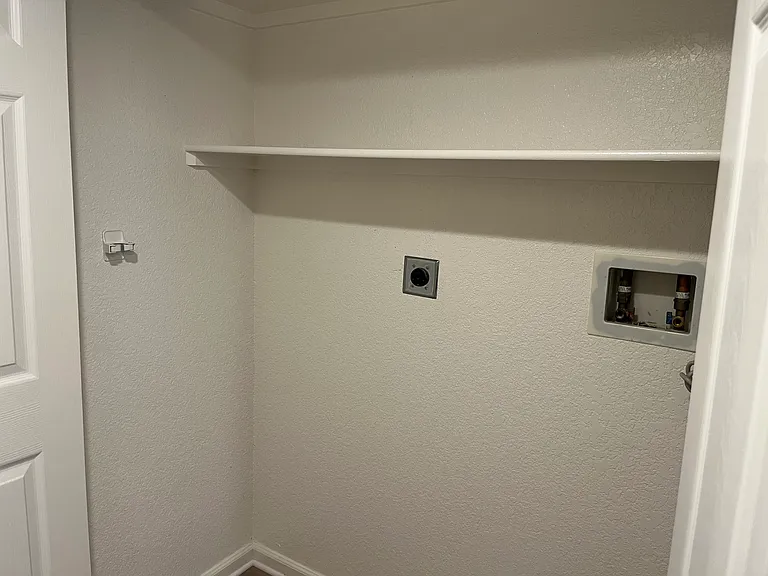 1240 Elmer St #A — Photo 19