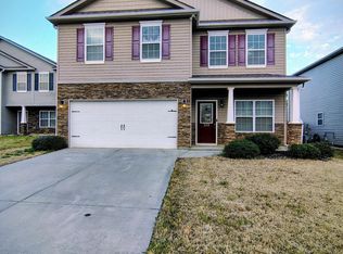 529 Townsend Place Dr, Boiling Springs, SC 29316