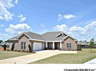105 Old Picket Cir, Meridianville, AL 35759