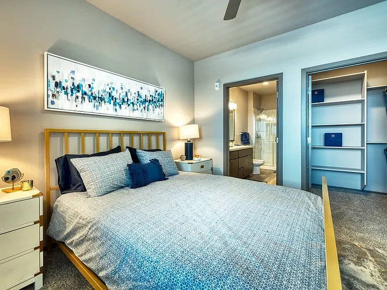 Cuvee Apartments — Photo 12