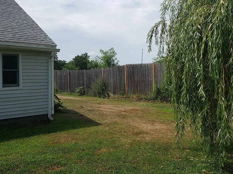 49 Pine Hill Rd — Photo 17