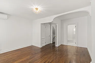 Rented by Nest Seekers International