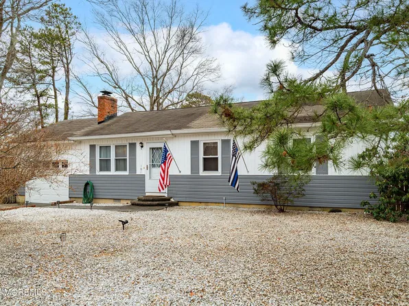 101 Stem Road, Manahawkin, NJ 08050