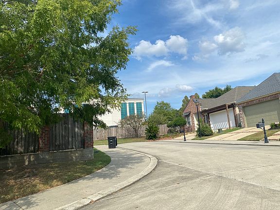 5th image of 2449 Creekwood Dr