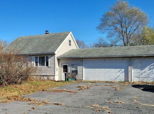 2847 Union St, Lake Station, IN 46405