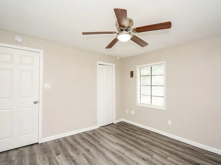 713 Wafer St — Photo 11