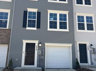 470 Seeback Dr, Charles Town, WV 25414
