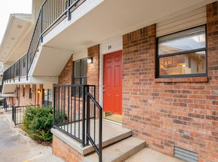 65 S Duncan Ave, Fayetteville, AR 72701