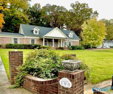 100 Norwood Dr, Rainbow City, AL, 35906