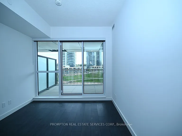 18 Esther Shiner Blvd #512 — Photo 13