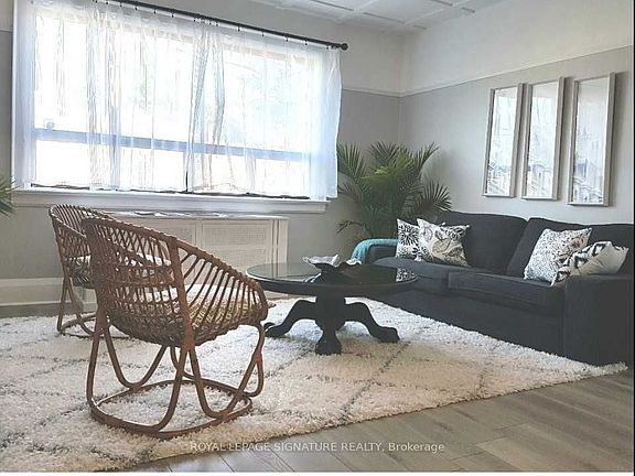 2nd image of 608A Mount Pleasant Rd