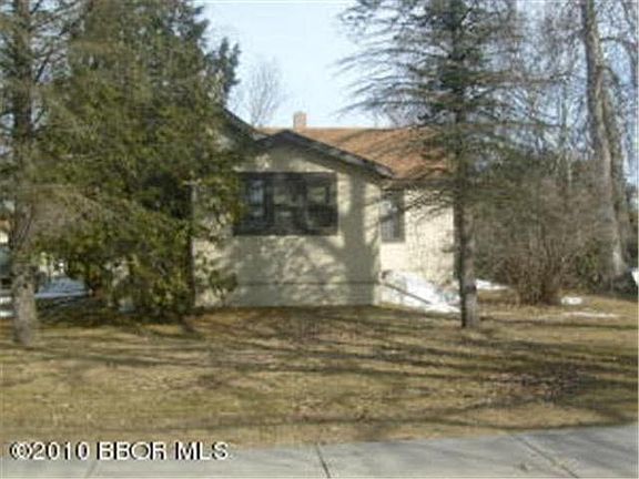 2nd image of 1001 Lake Street