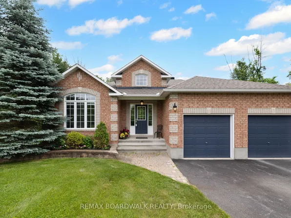 154 Catherine Ave, Beckwith, ON K7C 4L5