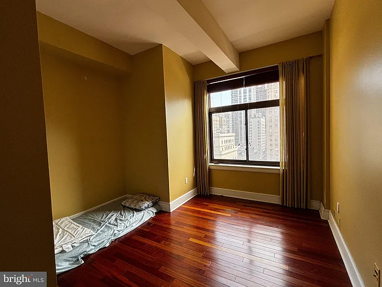1500 Chestnut St #11A — Photo 5