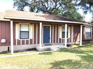 112 View Point Dr E, Boerne, TX 78006