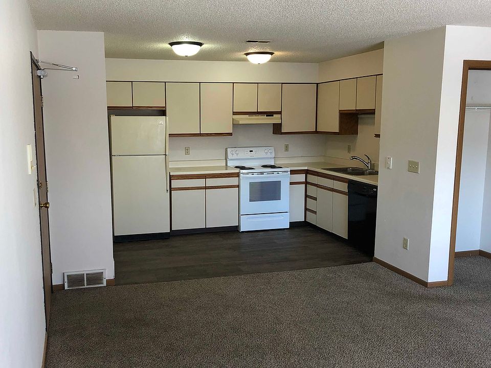 1st image of 145 Sugar Creek Ln APT 3