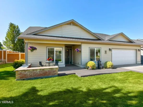 4002 Seasons Pkwy, Yakima, WA 98901