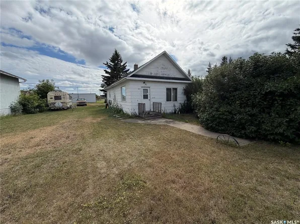 277 2nd AVENUE W, Melville, SK S0A 2P0
