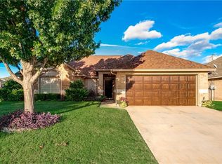 1024 Aaron Dr, Burleson, TX 76028