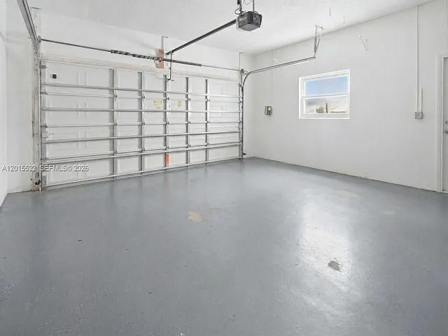 16530 Lake Tree Dr — Photo 18