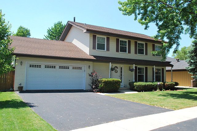 1st image of 8314 Mending Wall Dr