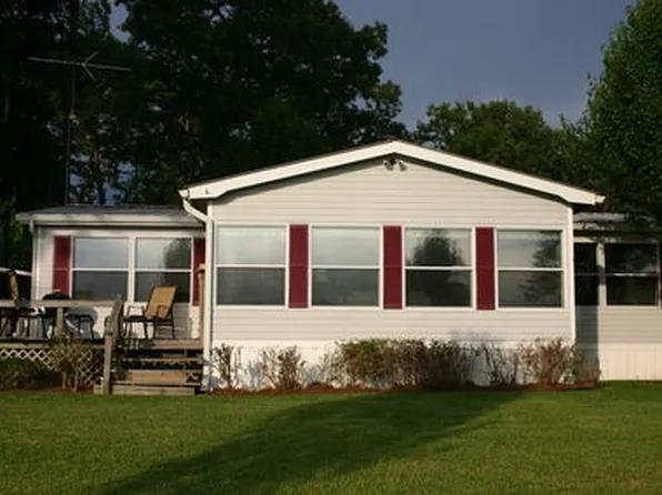 7824 Fisherman Ln, Donalsonville, GA 39845