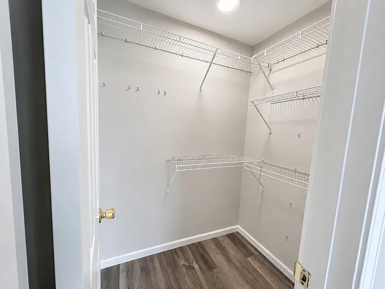 56 Century Dr — Photo 20
