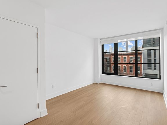 3rd image of 499 President St #816