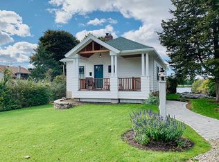 4 Upland Rd, Beverly, MA 01915