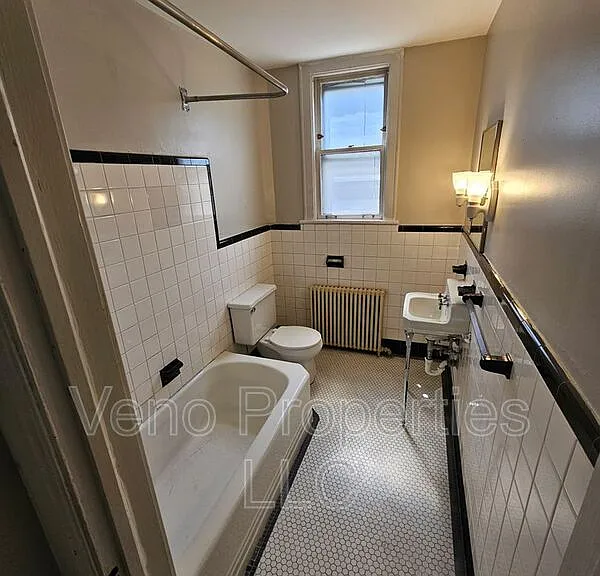 50 Manning Blvd #1 — Photo 8
