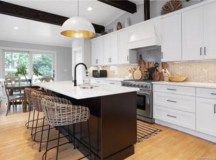 61 Ogden Rd, Stamford, CT 06905