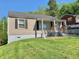 971 Lincoln St, Clarksville, TN 37040