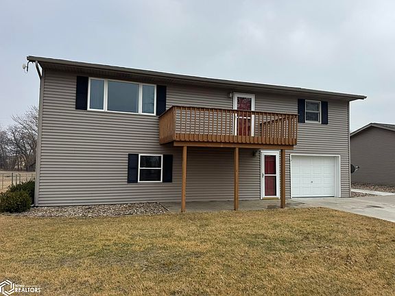 3rd image of 12484 Beech Dr