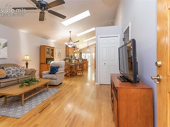 3rd image of 7540 Montarbor Dr