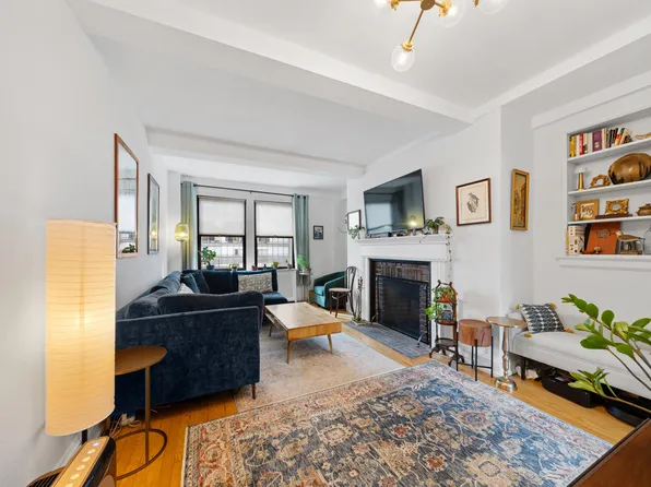 10 Mitchell Place image 1 of 18