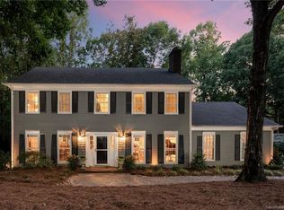 9717 Whitethorn Dr, Charlotte, NC 28277