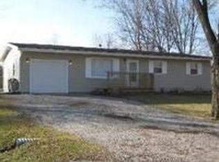 220 Redwood Ave, New Lenox, IL 60451